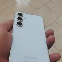 سامسونگ s24 fe تمیز در حد نو