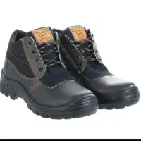 کفش ایمنی کار