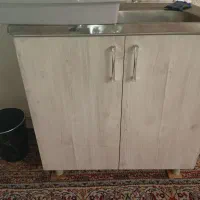 سینک ظرفشویی و کابینت و شیر