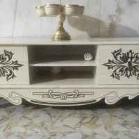 زیر تلویزیون