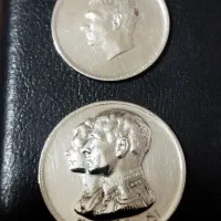 مدال یادبود دوعدد