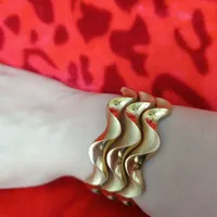 النگو اماراتی مدل پیچ ۳۳گرم