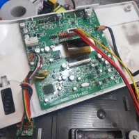 نصب و تعمیرات نواع آیفون های صوتی و تصویری در محل|خدمات پیشه و مهارت|رشت, نیکمرام|دیوار