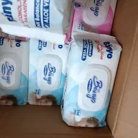 دستمال مرطوب