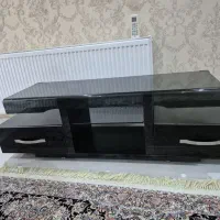 میز تلوزیون شیشه ای