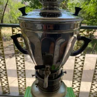 سماور نفتی قدیمی و پارچ