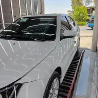 دنا پلاس ۵ دنده مدل ۴۰۳