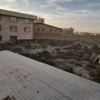 زمین خالی چهار دیواری برای اجاره