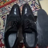 کفش دومادی و یه نوع کفش چرم