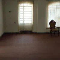 اجاره منزل طبقه دوم آزادگان|اجارهٔ خانه و ویلا|شیراز, کیان شهر|دیوار