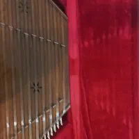 سنتور بیژن تک مهر