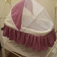 گهواره دخترانه صورتی