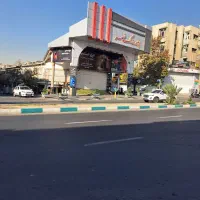 مغازه تجاری 180 متر.