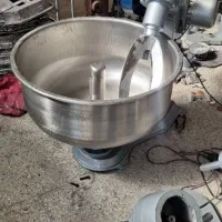 تولید و فروش انواع خمیرگیر  نانوایی وقنادی و صنعتی