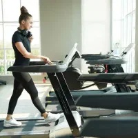 جذب مربی باشگاه و ماساژور