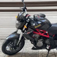 بنلی ۳۰۰ مدل ۹۶ کارکرد ۱۴ هزارتا صفر