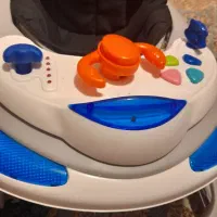 پک سیسمونی تمیز و سالم واکر آغوشی Chicco تشک|اسباب و اثاث بچه|تهران, زرکش|دیوار