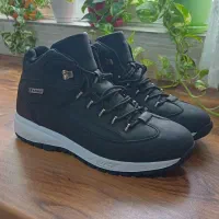 بوت مردانه LUGZ اصل، سایز 46، کم‌کارکرد|کیف، کفش، کمربند|رشت, نیروی دریایی|دیوار