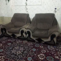 مبل ۵نفره کارکرده در حد نو|مبلمان خانگی و میز عسلی|شیراز, شریف‌آباد|دیوار