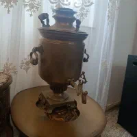 سماور برنجی عطیقه|کلکسیون اشیاء عتیقه|فومن, |دیوار