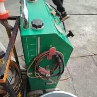 دستگاه انژکتور شور خودرو وتنظیم نور چراغ