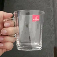 لیوان دسته دار