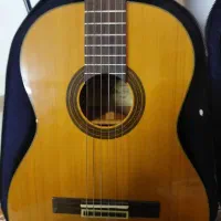 گیتار کلاسیک در حد نو