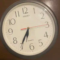 ساعت دیواری سیکو کوارتز (Seiko Qaurtz)
