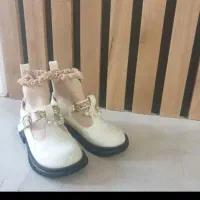 کفش مجلسی|کفش و لباس بچه|قم, شاه احمد قاسم|دیوار