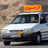 مربی رانندگی خانم