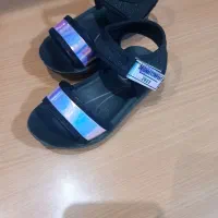 صندل دخترانه سایز ۲۲ نو