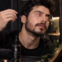 اینو نباید بخوری باید بزنی به ریشت