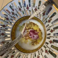 میوه خوری لیلی مجنون گل برجسته