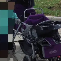 کالسکه دوقلو