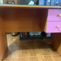 میز تحریر صورتی|میز تحریر و کامپیوتر|کرمان, |دیوار