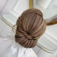 خدمات لاین رنگ و شنیون و اصلآ ابرو صورت انجام میدم|خدمات آرایشگری و زیبایی|بروجرد, |دیوار