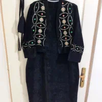 چند عدد لباس مجلسی در حد نو