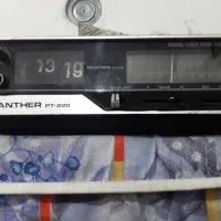 رادیو قدیمی تقویم دار ودوتا ساعت دیواری زنگی|کلکسیون اشیاء عتیقه|بیرجند, |دیوار