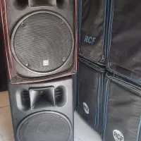 یک جفت باند آیکون فلشی جای فلش خراب می باشد