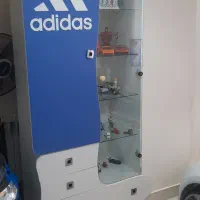 کمد وپاتختی