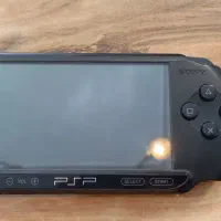 psp در حد نو با بازی
