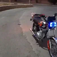 موتور سیکلت 200 کبیر