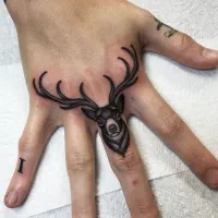 اجرای تتو بدن ب صورت حرفه ای|خدمات آرایشگری و زیبایی|اردکان, |دیوار