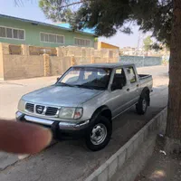 نیسان پیکاپ۸۷