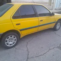 تاکسی برون شهری مدل ۹۲ بنزینی