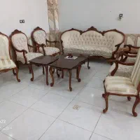 مبل.     آرام