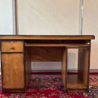 میز کامپیوتر چوبی