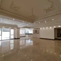 200متر4خ+250مترحیاط اختصاصی ده ساله سهروردی شمالی