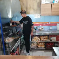 استخدام در فست فود