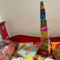 تعدادی اسباب بازی